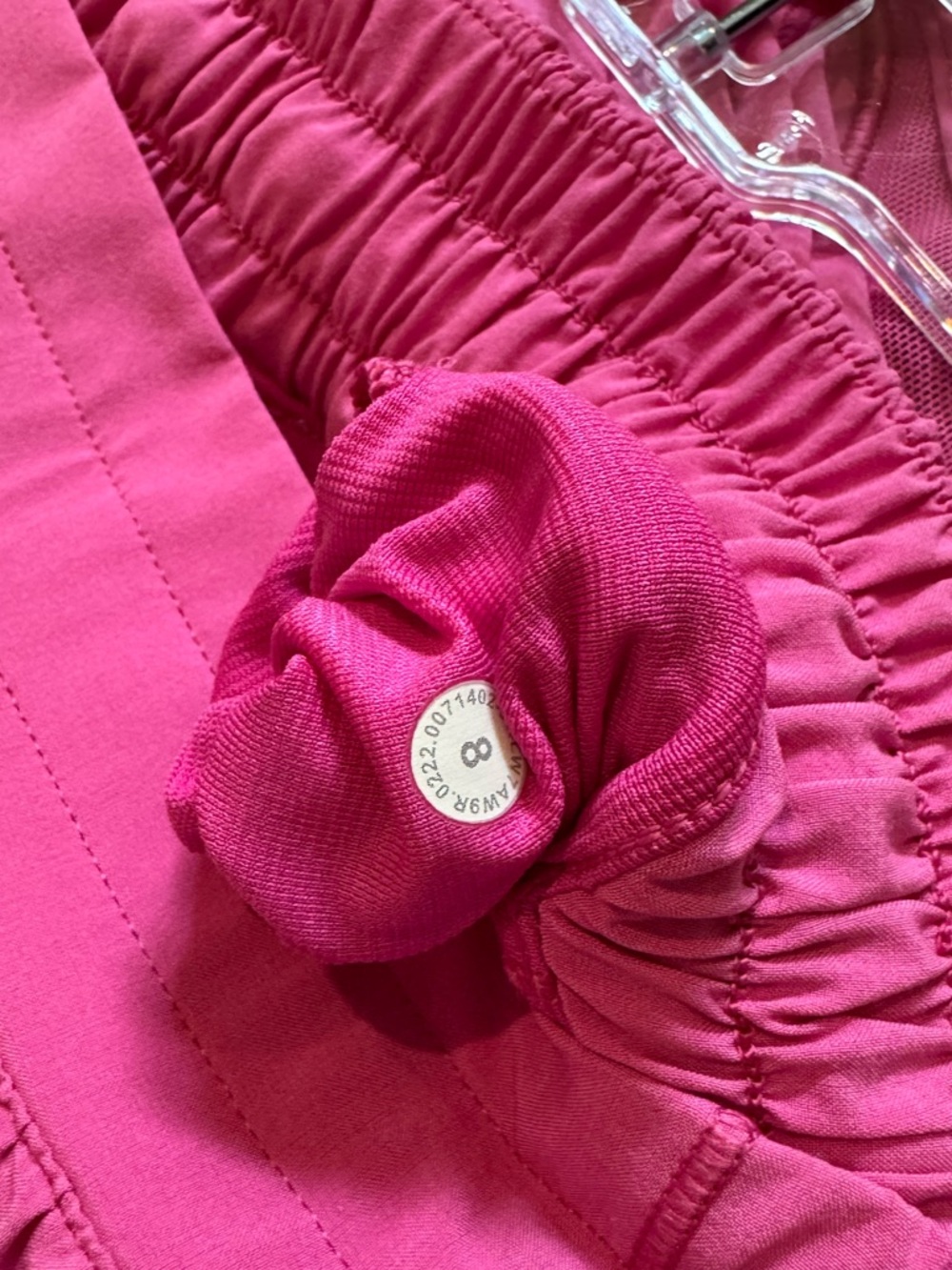 Lululemon Sonic Pink Hotty-Hot 2.5” Shorts - Picture 4 of 4